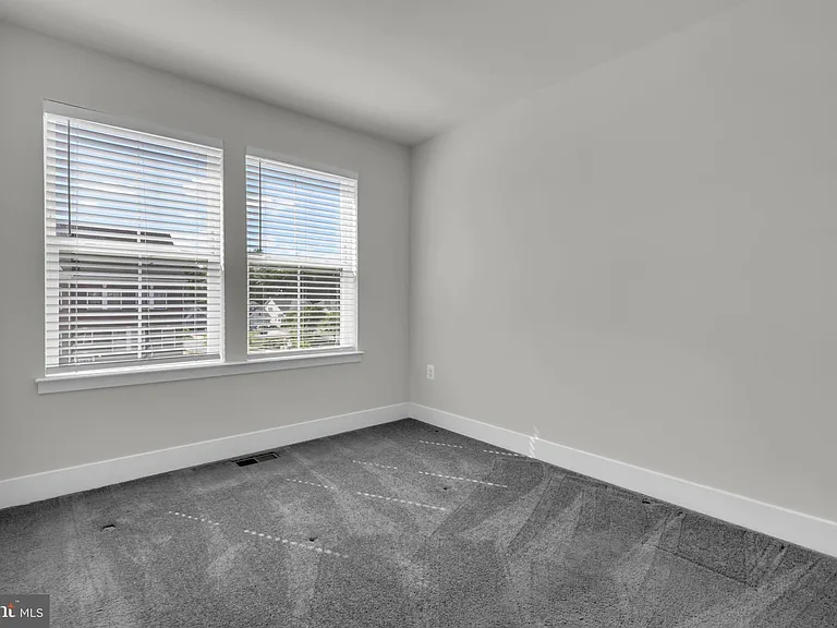 5754 Frederick Douglas Pl — Photo 26