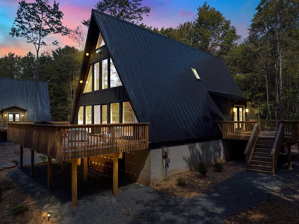 2nd image of 212 Lidio Rd