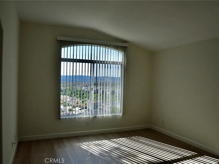 27901 Via Del Agua — Photo 11