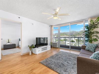 1450 Young St APT 2004, Honolulu, HI, 96814
