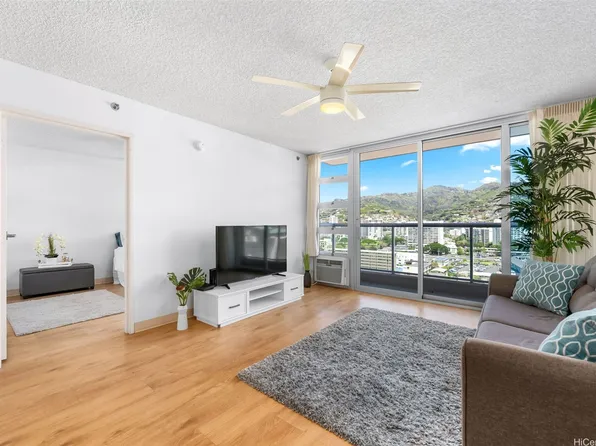 1450 Young St APT 2004, Honolulu, HI 96814