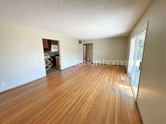4th image of 2517 Desrys Blvd