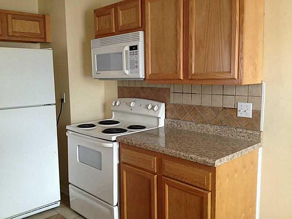 4th image of 5226 E 20th Pl