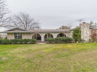 11980 Hollowell Rd, Atascosa, TX 78002