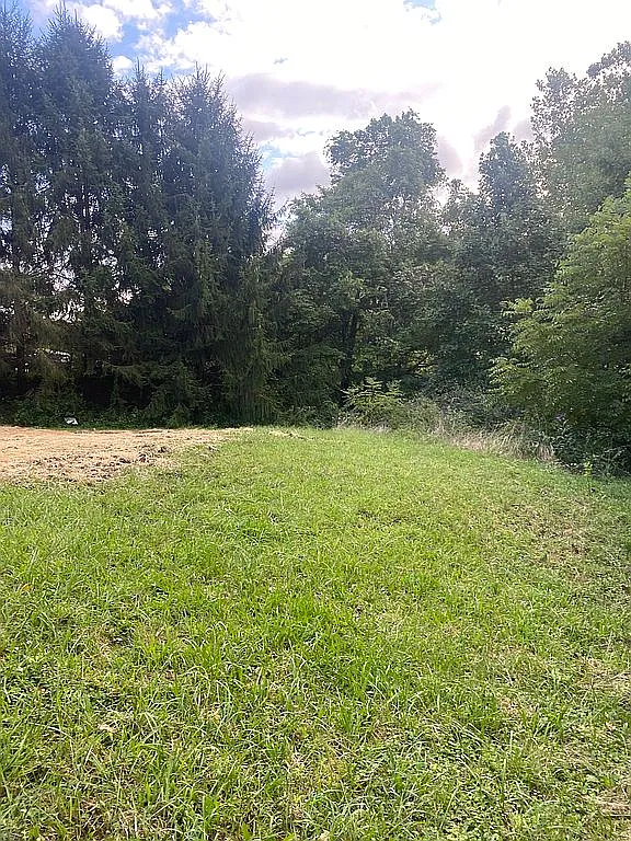 1216 Pleasant Valley Rd photo 1