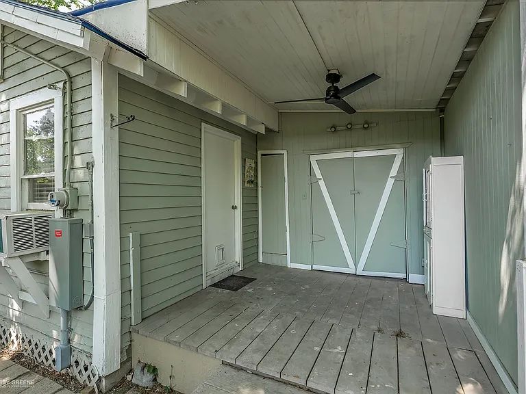 857 Gladstone Blvd #1/2 — Photo 19