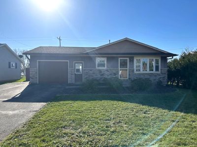 1015 Kathey Dr, Maquoketa, IA, 52060