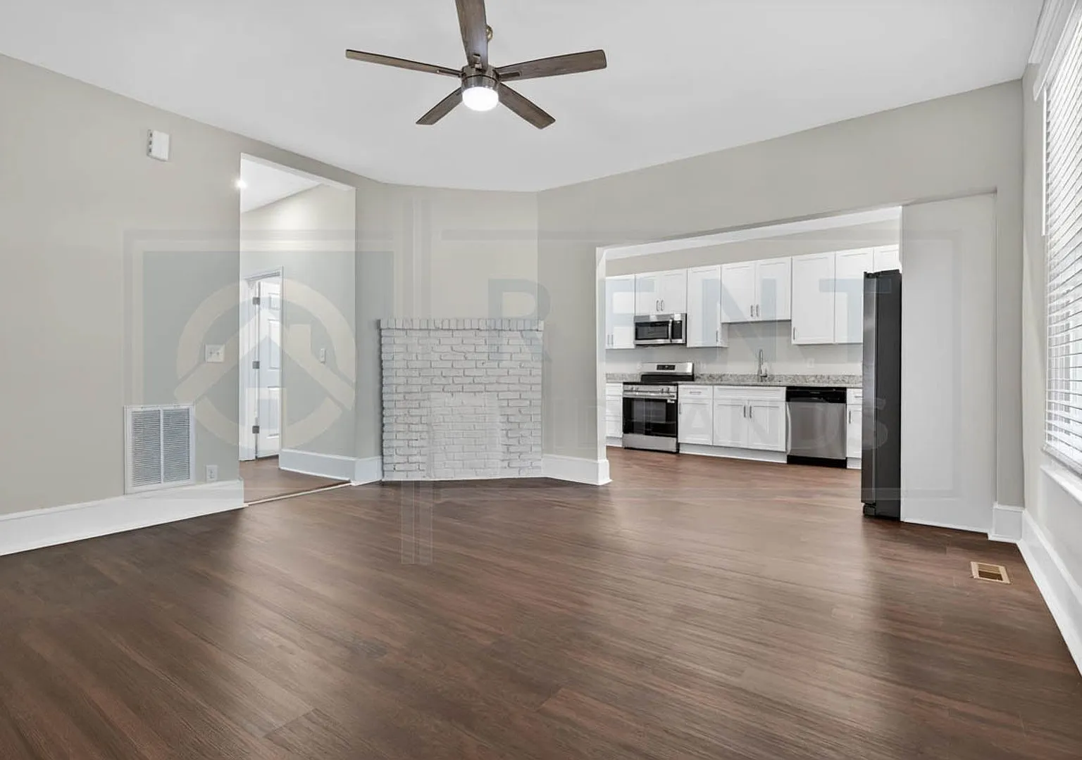 2901 Park St. — Photo 4