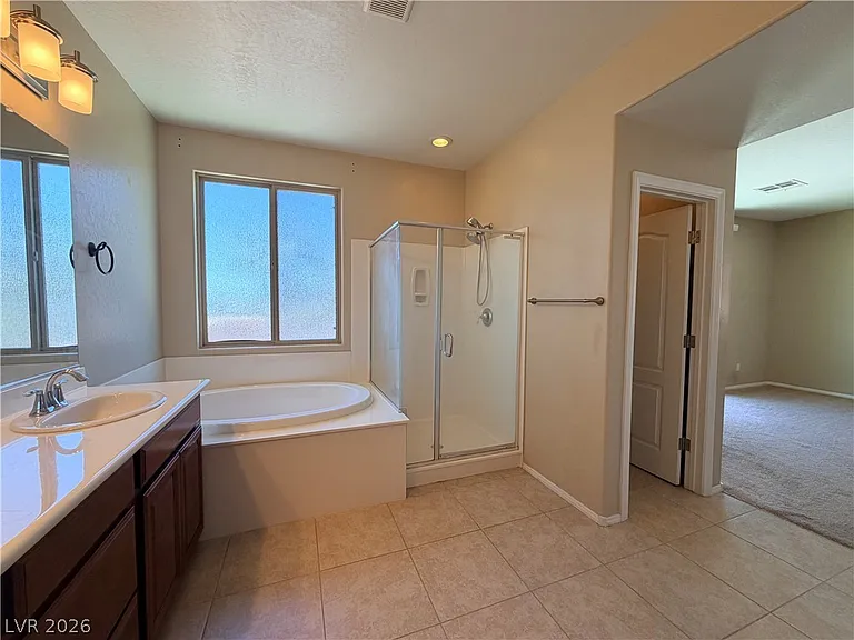 7219 Lavender Rose Ave — Photo 36