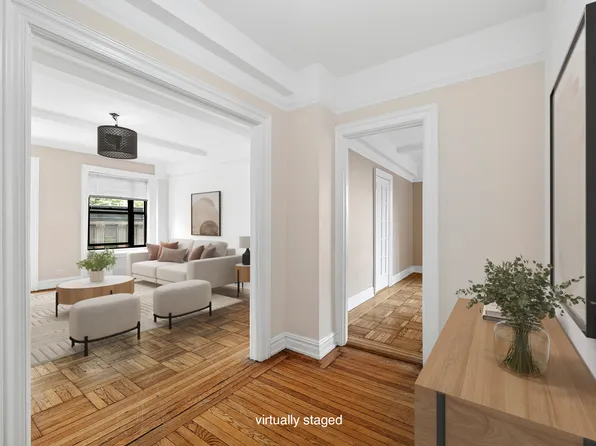 41 West 82nd Street 6A image 3 of 16