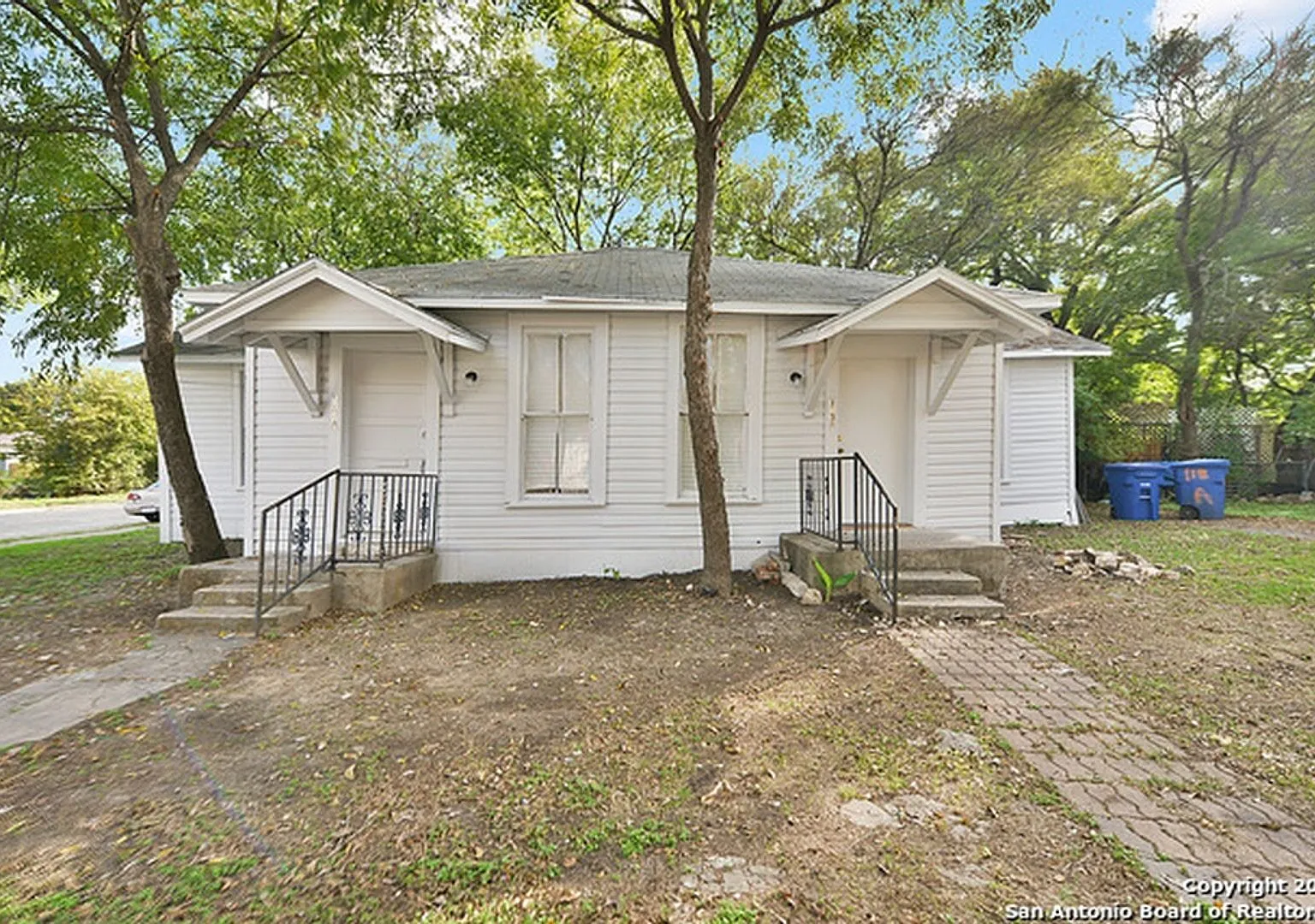 113 S Olive — Photo 2