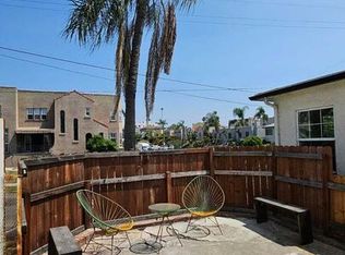 2615 S Edgehill Dr, Los Angeles, CA 90018
