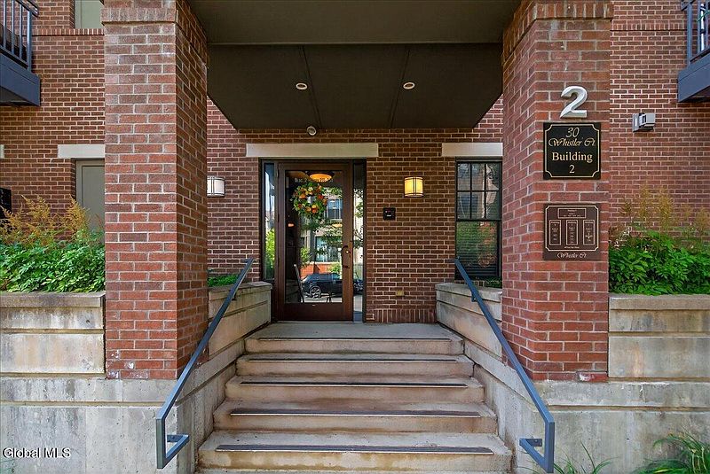 2nd image of 30 Whistler Ct #212