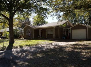 204 Laird Ln, Athens, TX 75751