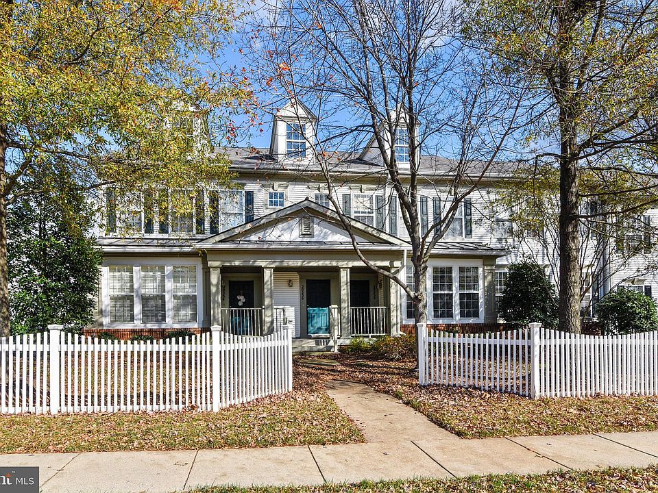1st image of 20238 Portsmouth Blvd