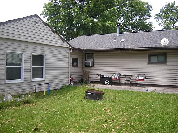 5th image of 362 Franconia Ave