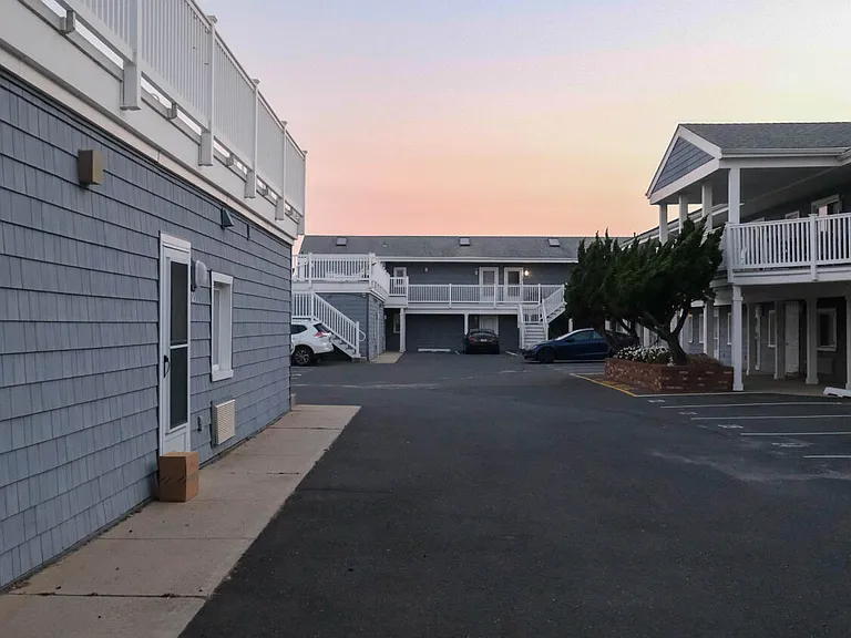 100 Ocean Ave #20A — Photo 14