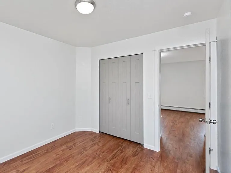 2841 Pribilof St — Photo 12