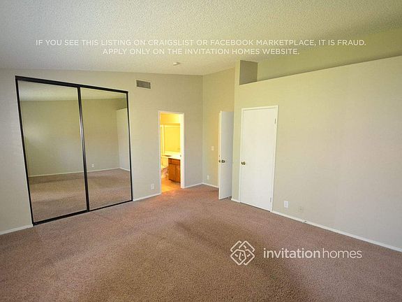 5th image of 318 W 10th Pl