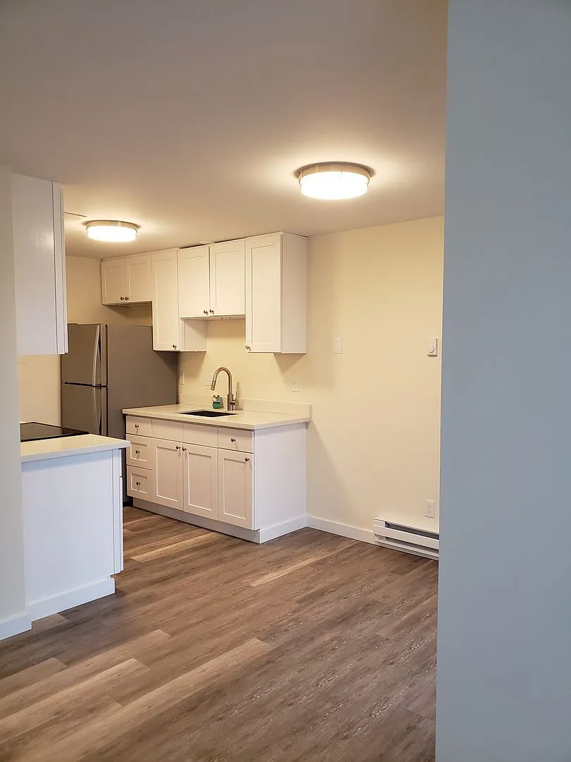 Olympic View Apartments — Photo 4