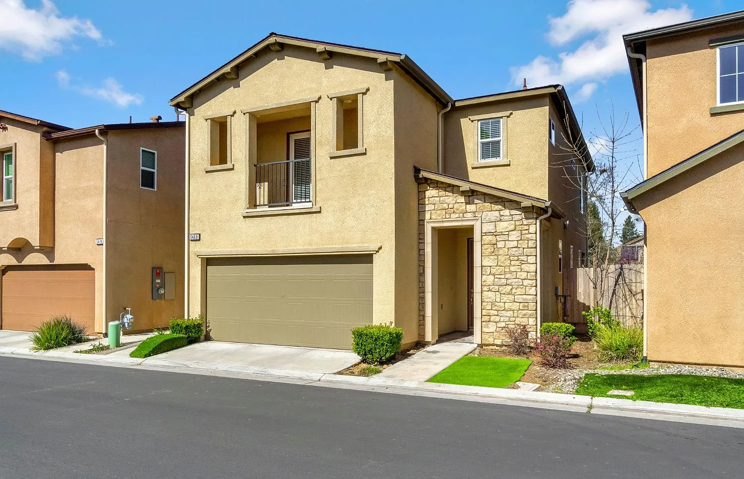 5468 W Santa Barbara Dr photo 1