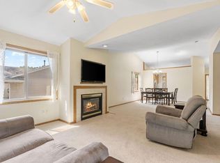 940 105th Ave NW, Coon Rapids, MN 55433