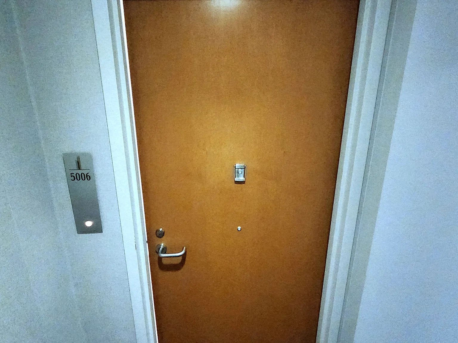 2 bed, 1238 sqft, $8,000 — Photo 2