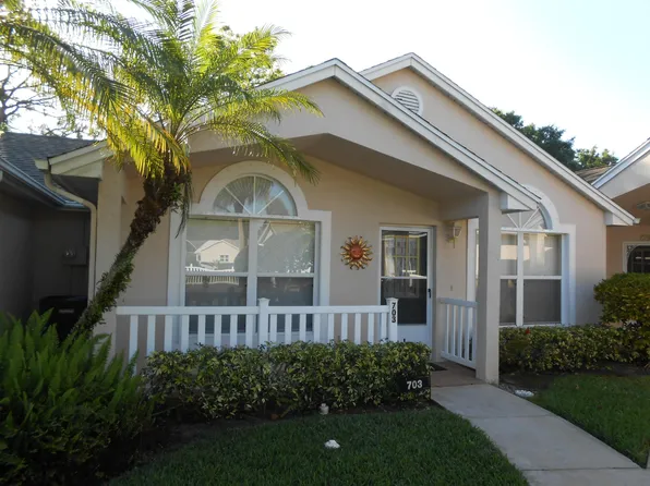 703 NW San Remo Circle, Port St Lucie, FL 34986