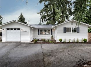 17420 Clover Rd, Bothell, WA 98012