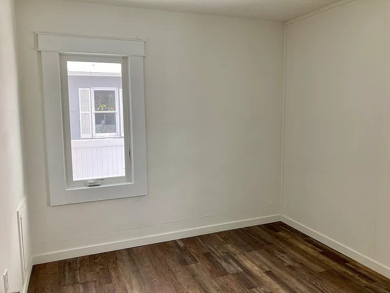 503 Cook Ave — Photo 12