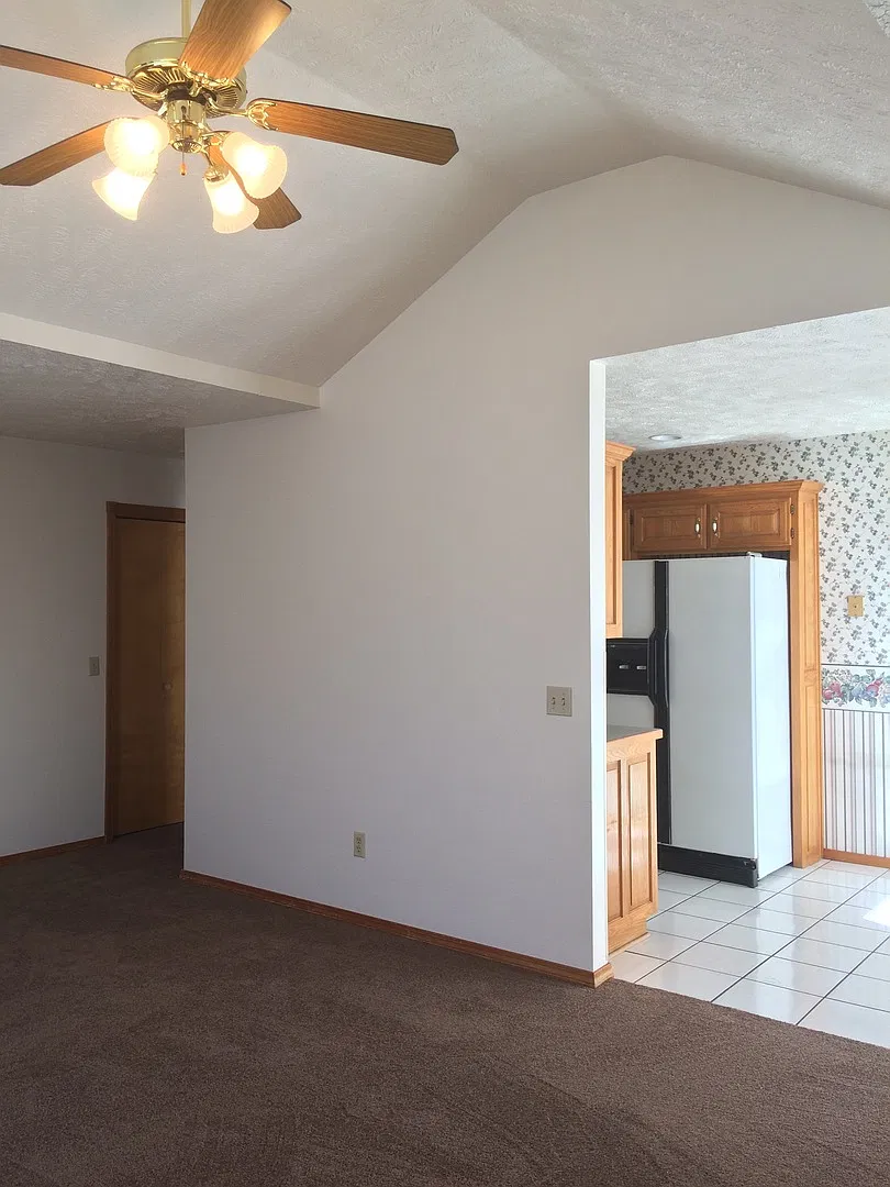 Great South West Location Duplex - Ready to view — Photo 3