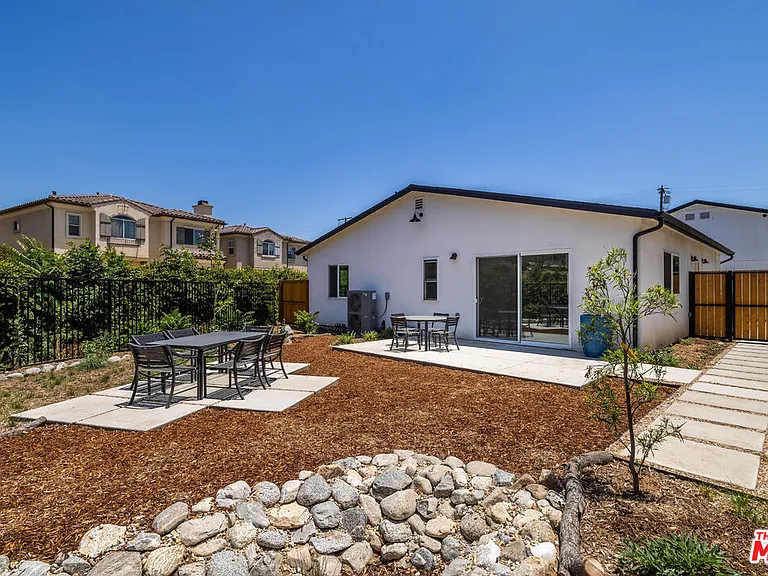 345 Genoa St #ADU — Photo 44