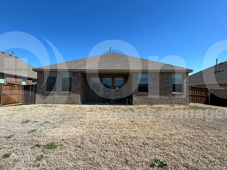 1108 Chip St — Photo 15