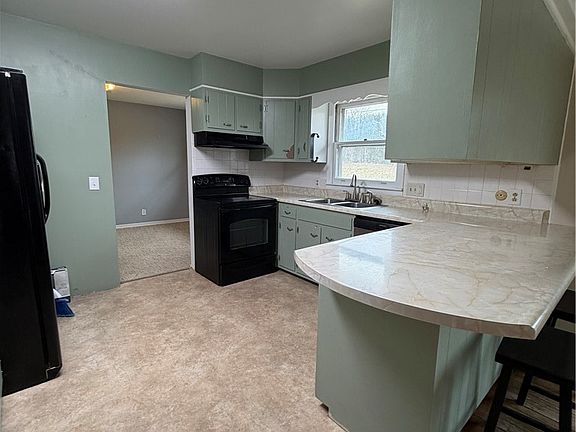 2nd image of 2124 Home Park Ave