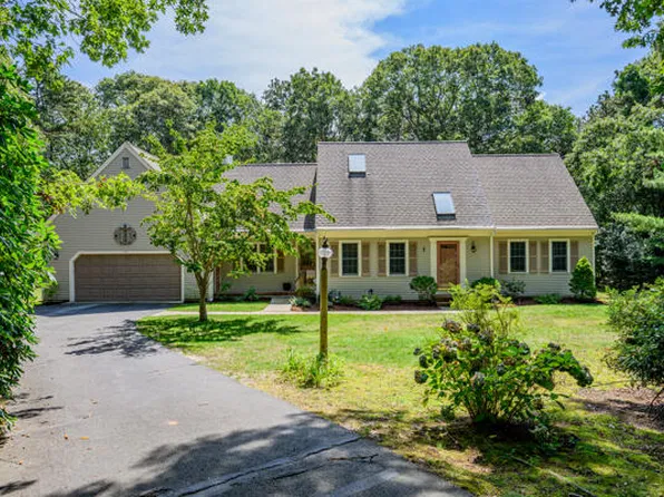 67 Valhalla Drive, South Yarmouth, MA 02664