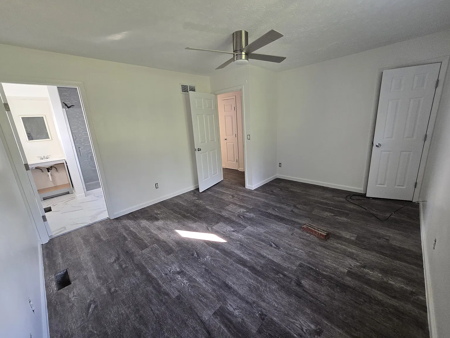Apartment — Photo 3