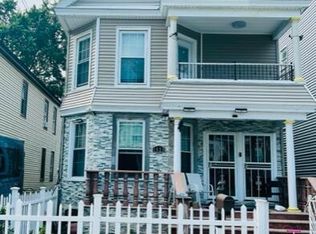 1629 Carrie St, Schenectady, NY 12308