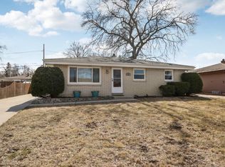 201 W Alvina Ave, Milwaukee, WI 53207