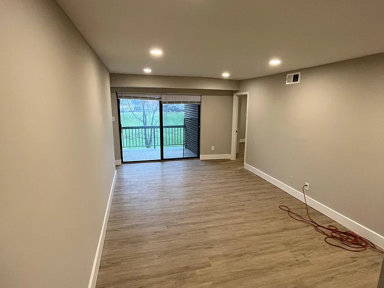 11240 Cherry Hill Rd #203 — Photo 11