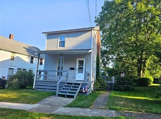 476 E Venango St, Mercer, PA 16137
