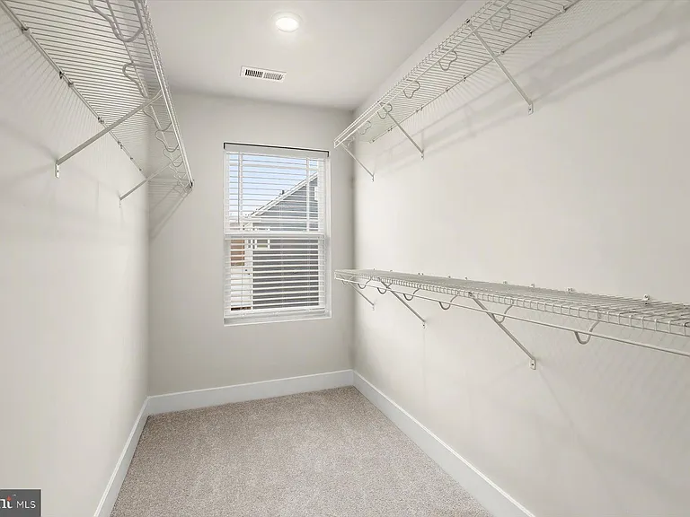 304 Sweetbay Rd — Photo 27