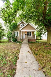 18230 E Twelve Mile Rd, Roseville, MI, 48066