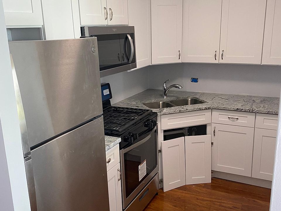 NEW KITCHEN
