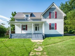 343 Gaines St, Sparta, TN 38583