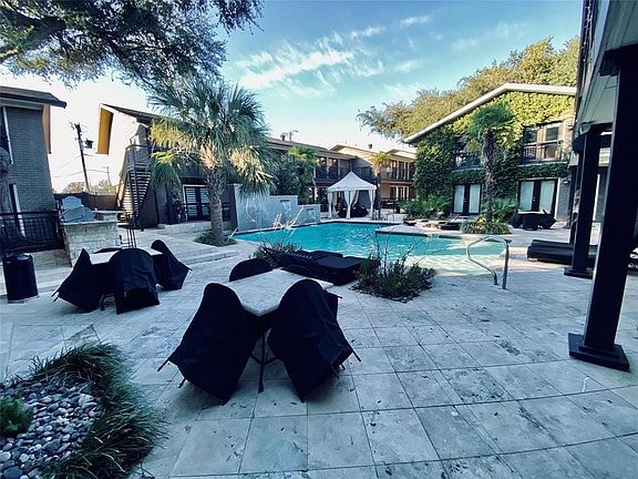 3rd image of 10213 Regal Oaks Dr APT 216
