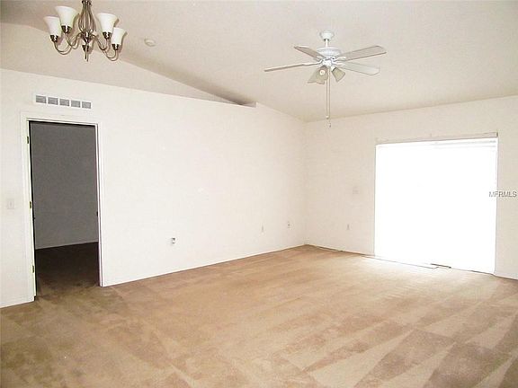 2nd image of 3582 Clearfield St