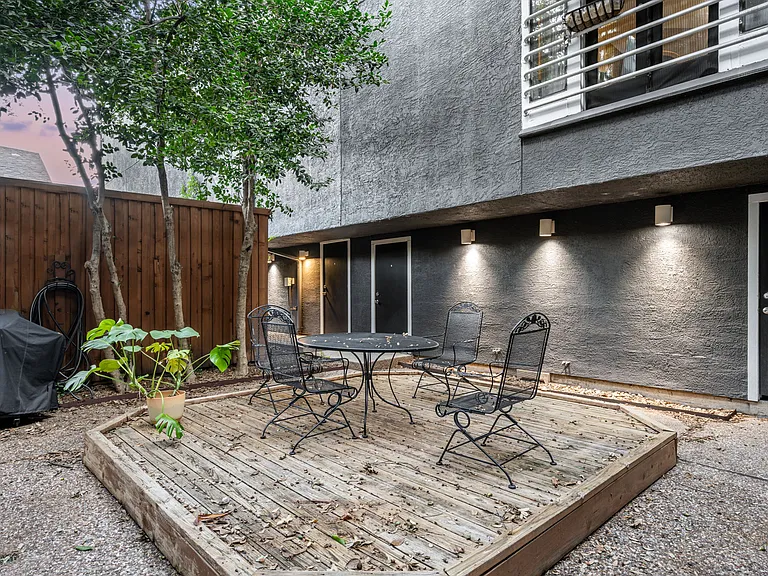 4334 Buena Vista St #A — Photo 4
