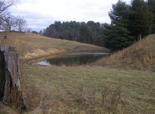 804 Reed Creek Dr, Draper, VA 24324