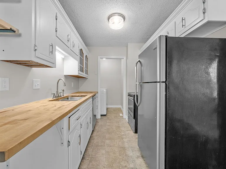 3726 Heather Dr — Photo 8