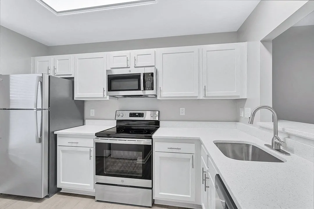 Timber Ridge — Photo 1